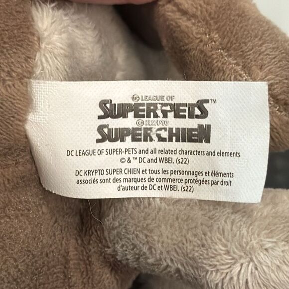 Ace DC Comics Super Pets. Stuff/Plush dog with cape. Size 9” - Picture 7 of 8